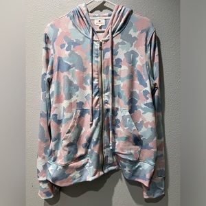 SUNDRY Zip Hoodie Womens Sz 4 (XL) Faded Pastel Camo hoodie